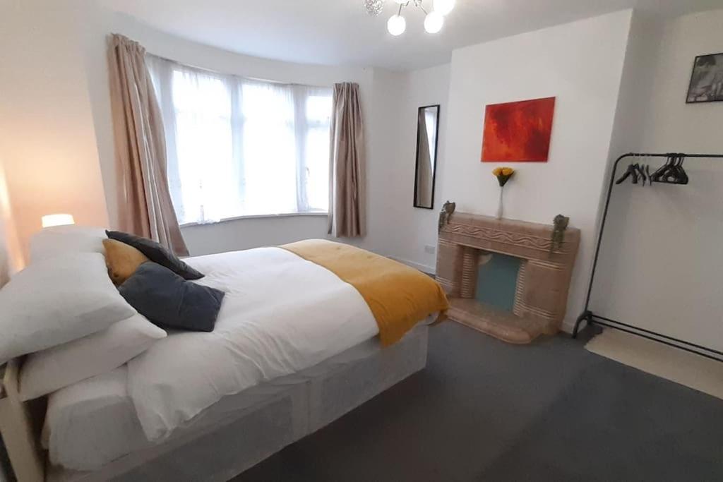Free Parking Spacious * Cardiff